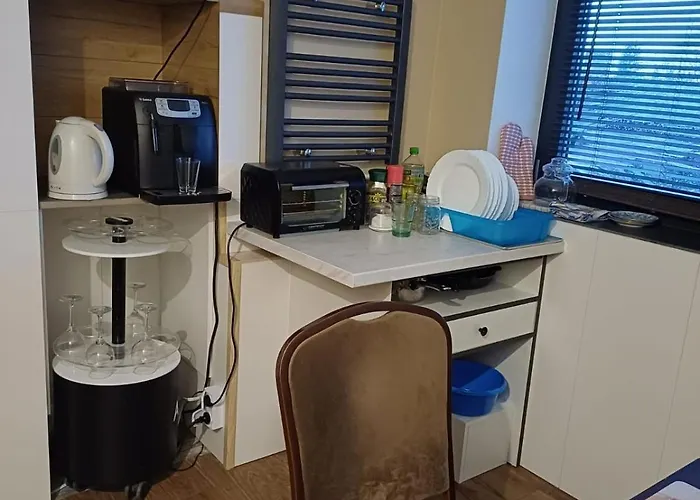 W Dawnej Lazni * Zarki